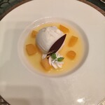 メインダイニングルーム - 