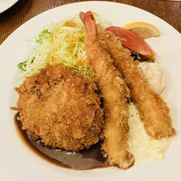 グリル満天星 麻布十番 新宿店 - フライコンビランチ