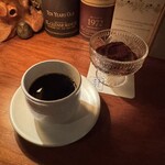 自家焙煎　王田珈琲専門店 - コーヒーとプリン