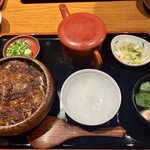 炭焼うな富士 - 上ひつまぶし