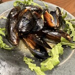 街のピザ屋さん - ムール貝の白ワイン蒸し