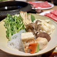 最飛び飛騨牛 しゃぶすき家 馬喰一代 名古屋WEST - 野菜盛り