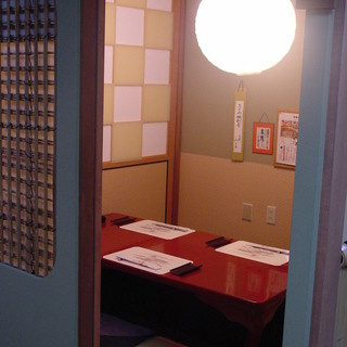 お席はすべて完全個室でのご案内です。