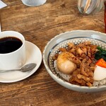 マツガミネ コーヒー ビルヂング 103グリムの森店 - 