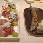 イザカヤ トモ - 