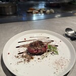 Kitchenさざん STEAK HOUSE - ユッケ！おしゃれです！