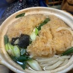 手打ちうどん やまびこ - 鍋焼きうどん