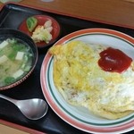 としちゃん食堂 - オムライス５００円+みそ汁１００円《2014年10月》