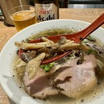 R+ 隠れ家すぎるラーメン屋 - 