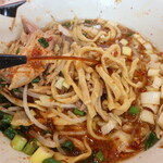 ラーメン二郎 - 赤酢投入～♪