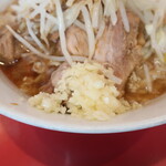 ラーメン二郎 - ニンニク少し