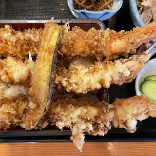 ふくいち 本店_1