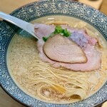 中華そば 導 - 料理写真:上州地鶏こってり背脂中華そば　850円