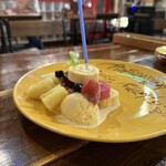 ワイン食堂ukine - タワーロールケーキ