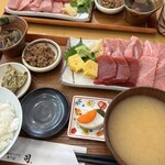 天然本マグロ専門店 司 - 後で女将さんが追い山葵をもりもり持って来て下さいました