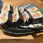 甘太郎 横浜西口本店 - とろたく巻き。