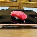 大阪天満宮 鮨とよなが - 中トロ(塩釜140kg)