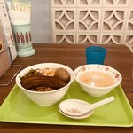 帆帆魯肉飯 - 
