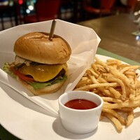 MAISON MARUNOUCHI - 