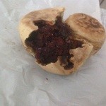 さのや 今川焼店 - 中身オープン！ほとんどが黒あんでした。