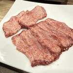 ホルモン高山 湯島本店 - 