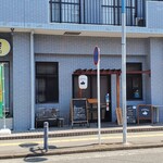 豚菜 - 2025年8月休日11時15分頃(消しゴムマジックで人物を消してます)
      