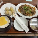 一芳亭 - きも照り定食