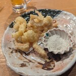 長州鶏焼鳥･泳ぎ活きイカ･手作り餃子 らいが - ゲソ天