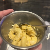 レストラン アルティザン（restaurant Artisan） - （2）オランデーズソースのマカロニサラダ
