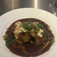 レストラン アルティザン（restaurant Artisan） - ② 人気の秋刀魚のパン粉焼き（赤ワインと肝のソース）
