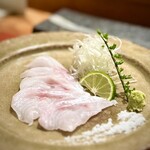 320584422 - のどぐろ薄造り