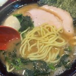 横浜ラーメン おか本 - 