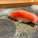 寿司割烹 魚紋 - 金目鯛:昆布締め