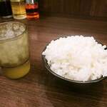 横浜家系ラーメン 魂心家 - 料理写真: