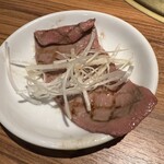 中目黒焼肉 登牛門 - 