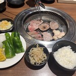 焼肉の牛太本陣 - 