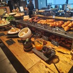 MORETHAN TAPAS LOUNGE - 