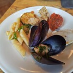 MORETHAN TAPAS LOUNGE - 