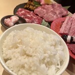 和牛焼肉岩崎 - 