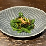 チキン料理屋 TORIGE - ②菜の花のピリ辛ナムル 360円