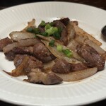 チキン料理屋 TORIGE - ⑦ハツと砂肝のガーリックソテー 680円