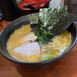 横浜家系らーめん 天王家 寒川総本店 - 