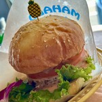 MAHALO 江ノ島店 - 見てこのボリューム！バンズもふわふわだよ〜