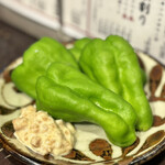 大釜もつ煮 五右衛門 - パリピの肉味噌マヨ添え