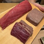 神田錦町 鮨たか晴 - Food Presentation (鮪漬け・中トロ 大間 釣り）