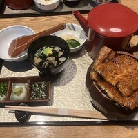 ひつまぶし 登河 那古野本店 -  ひつまぶし 登河 那古野本店 -