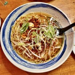 虎一番 - ピリ辛台湾ラーメン