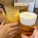 MARCO - 乾杯せずにはいられない家族