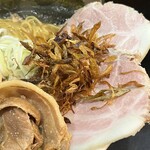 一条流がんこ総本家分家四谷荒木町 - ✅らぁ麺¥1.200
      　※伊豆下田産近海金目鯛20kgの不純100
      ✅麺大盛り(300g)¥100
      ☝️メンバーカードで味玉(半熟)¥100セレクト！
      ☝️焦がしネギ開店1巡目サービス❣️
