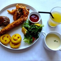 MAIN DINING by THE HOUSE OF PACIFIC - キッズプレート　